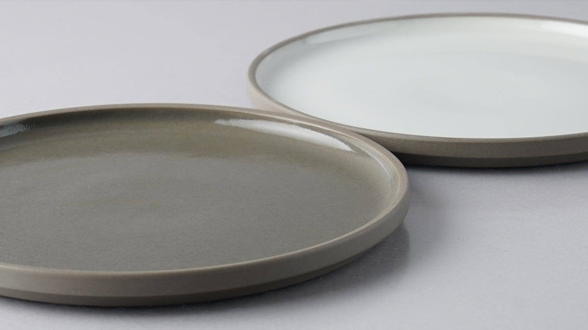 HASAMI PORCELAIN GREY