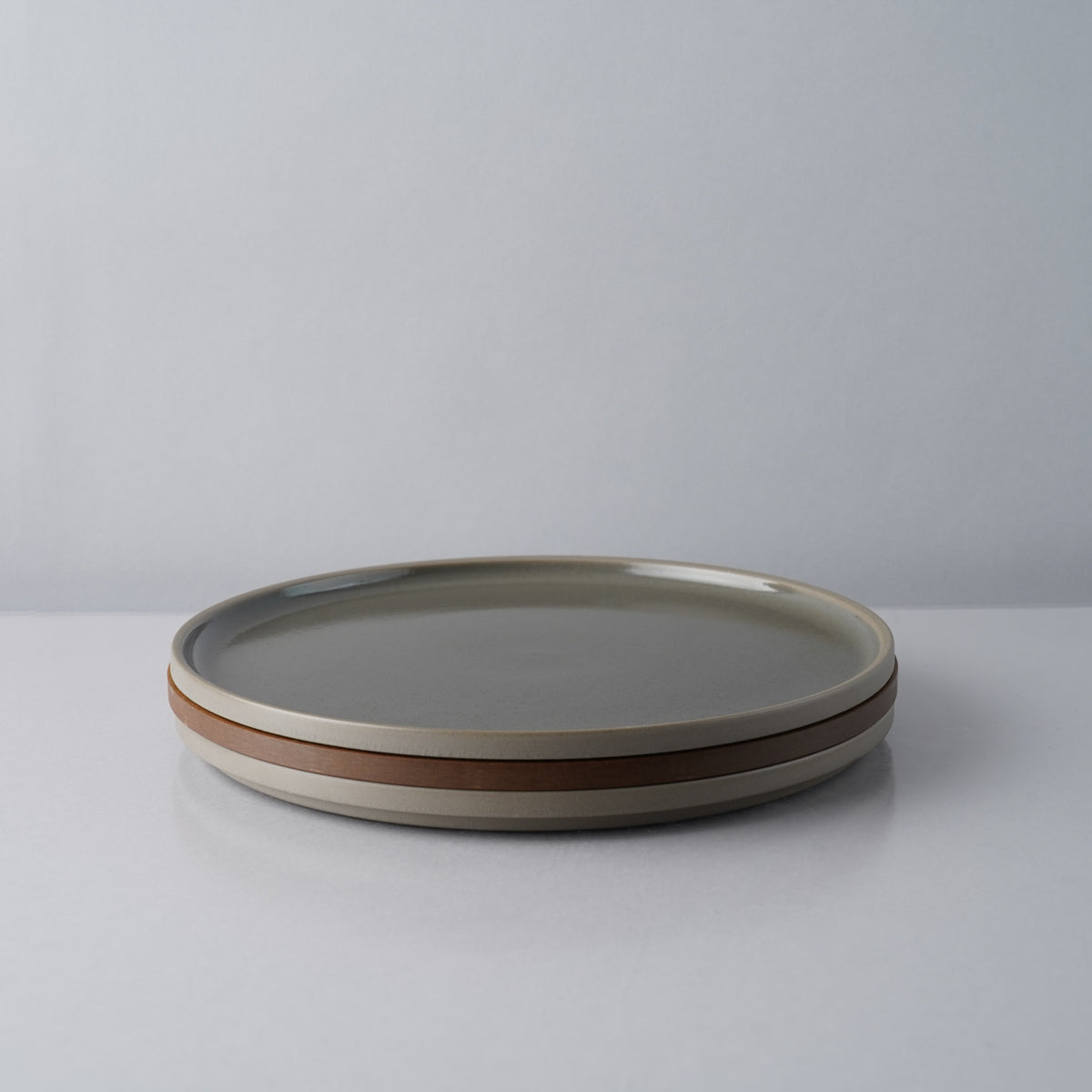 波佐見焼 HASAMI PORCELAIN GREY プレート(L) 22cm HASAMI PORCELAIN Studio1156