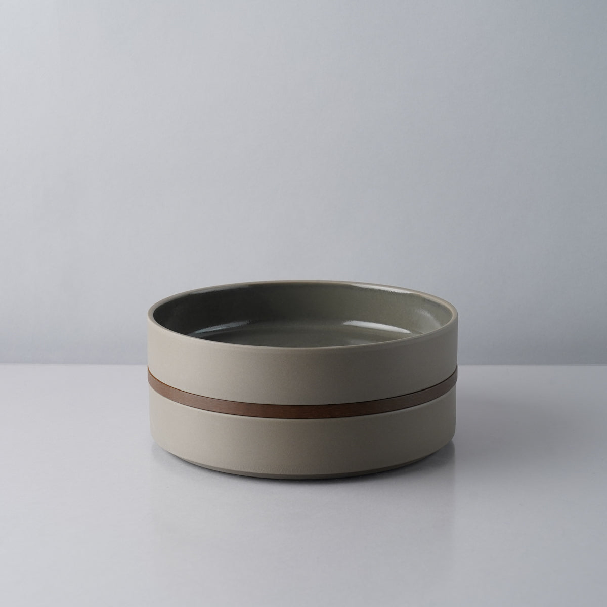 波佐見焼 HASAMI PORCELAIN GREY シャローボウル(M) 18.5cm HASAMI PORCELAIN Studio1156