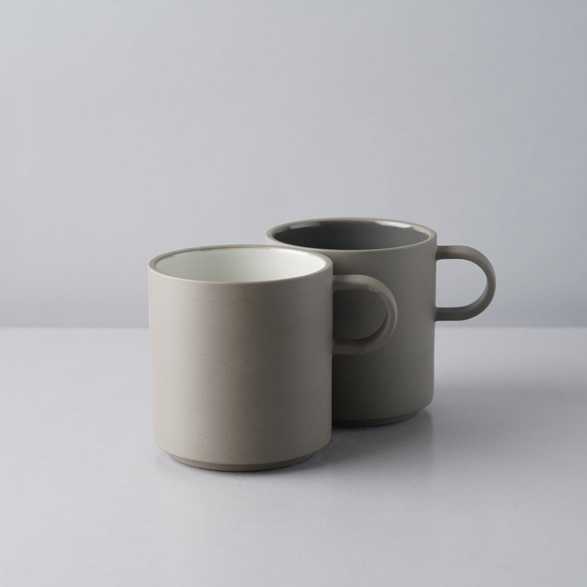 波佐見焼 HASAMI PORCELAIN GREY マグカップ(M) 350ml HASAMI PORCELAIN Studio1156