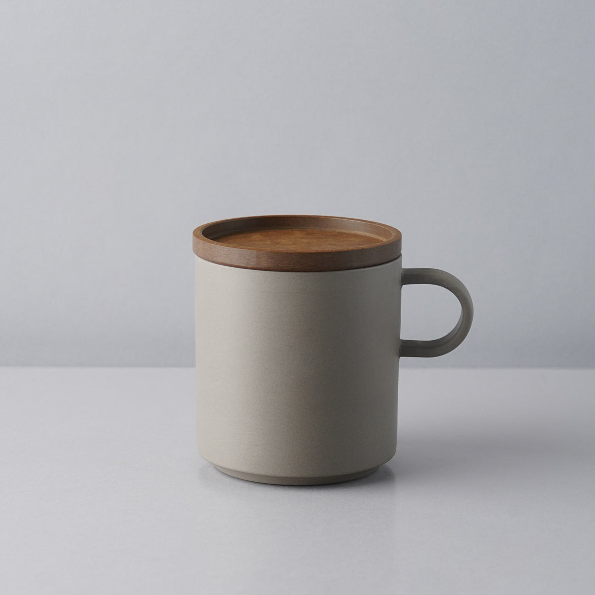 波佐見焼 HASAMI PORCELAIN GREY マグカップ(M) 350ml HASAMI PORCELAIN Studio1156