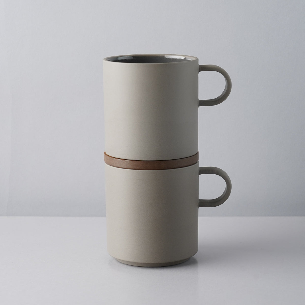 波佐見焼 HASAMI PORCELAIN GREY マグカップ(M) 350ml HASAMI PORCELAIN Studio1156