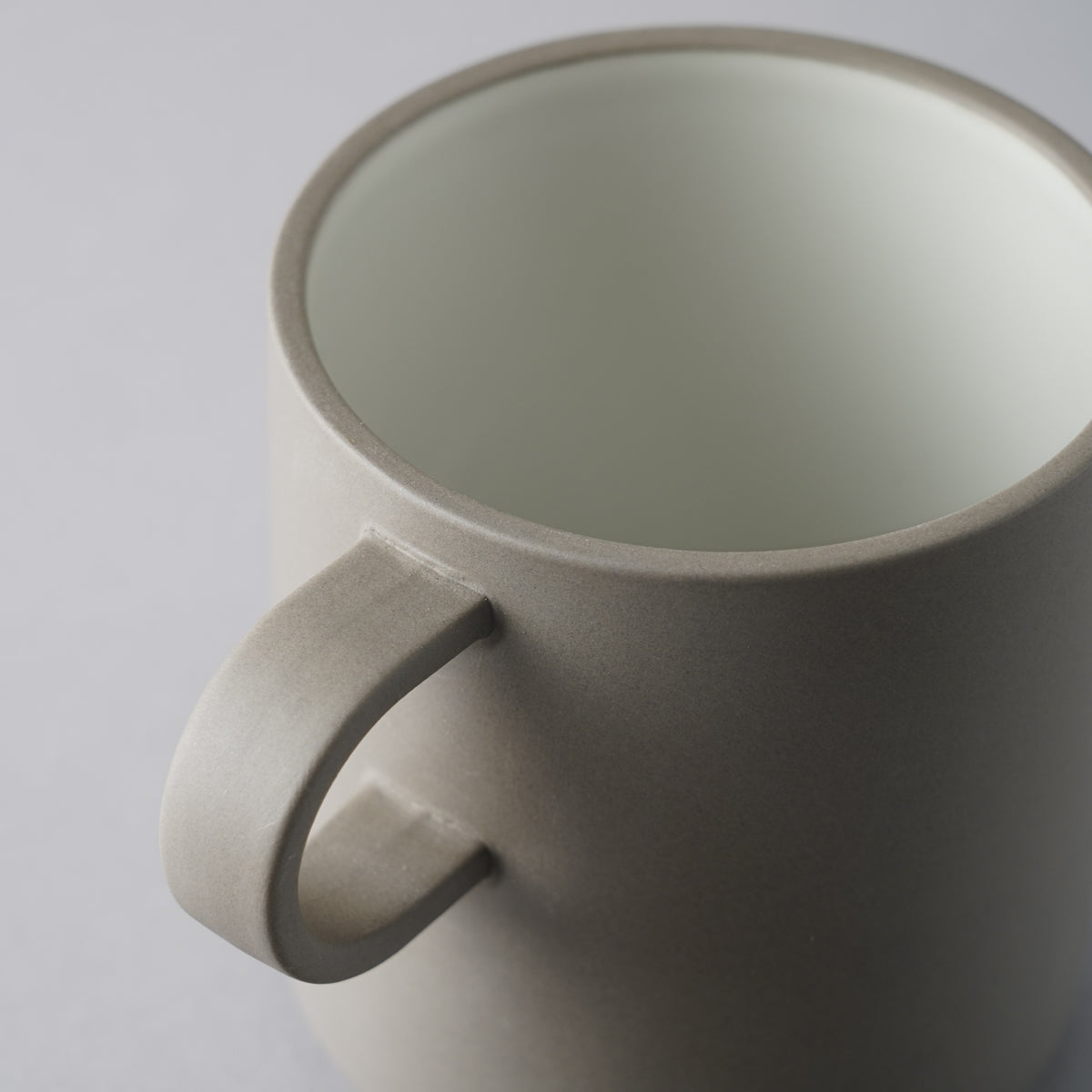 波佐見焼 HASAMI PORCELAIN GREY マグカップ(M) 350ml Ash White(HAW120) HASAMI PORCELAIN Studio1156